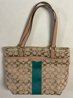 COACH 2013 Classic Jewel
Tone Monogram Signature Stripe Bag